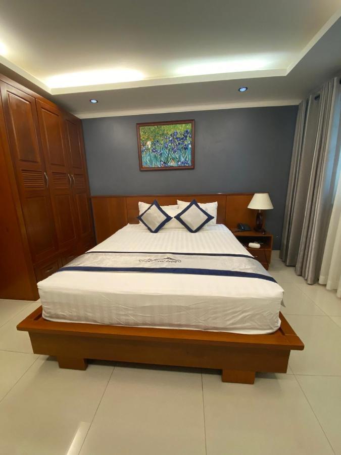 Opera Hotel 호치민 외부 사진
