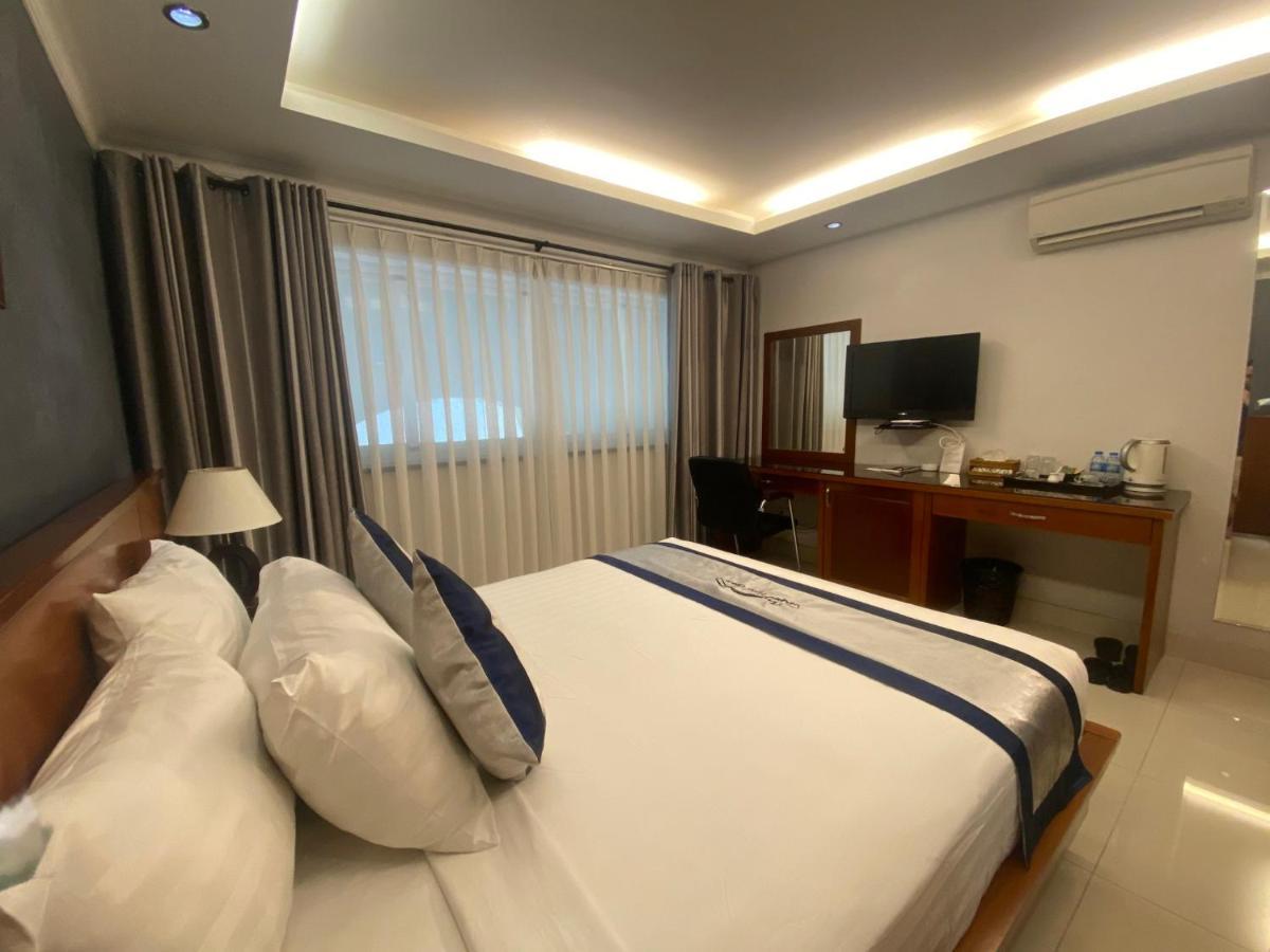 Opera Hotel 호치민 외부 사진