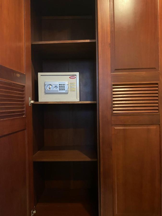 Opera Hotel 호치민 외부 사진