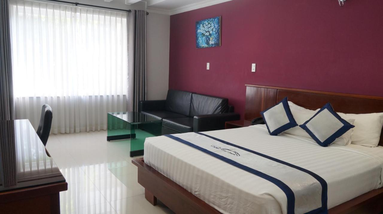 Opera Hotel 호치민 외부 사진