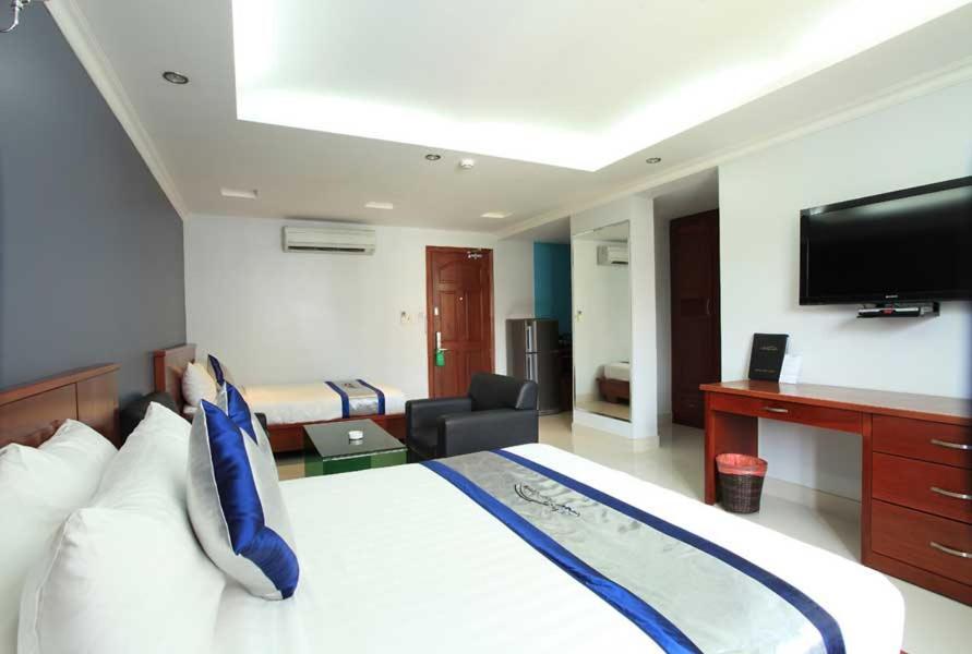 Opera Hotel 호치민 외부 사진