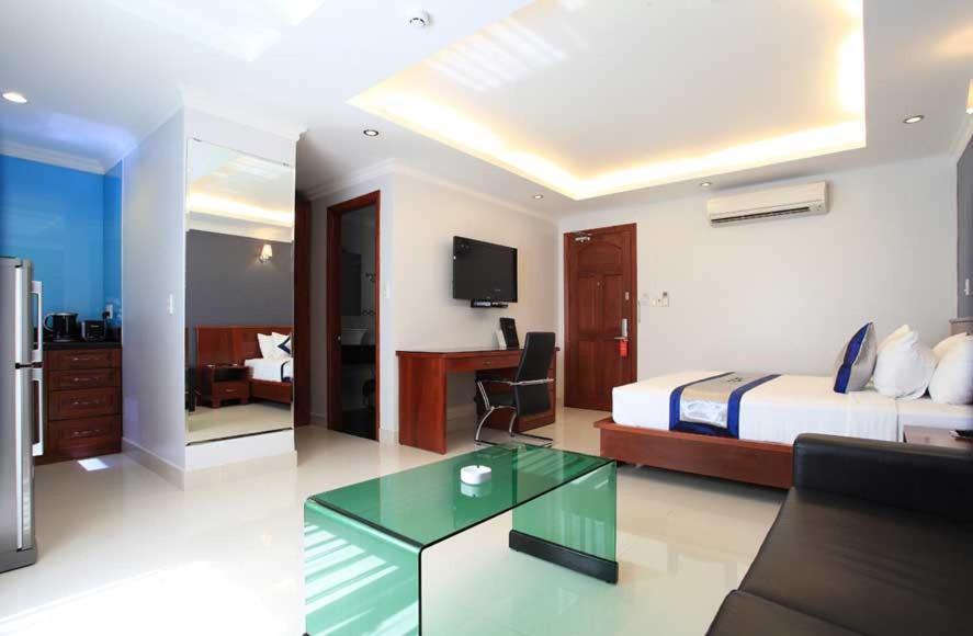 Opera Hotel 호치민 외부 사진