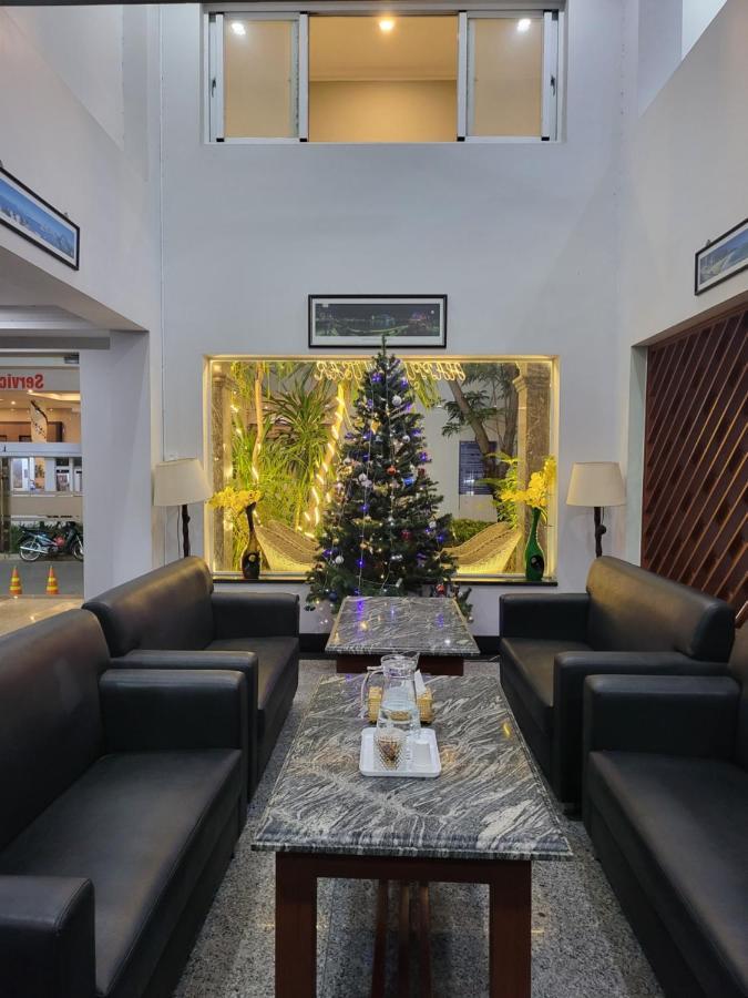Opera Hotel 호치민 외부 사진